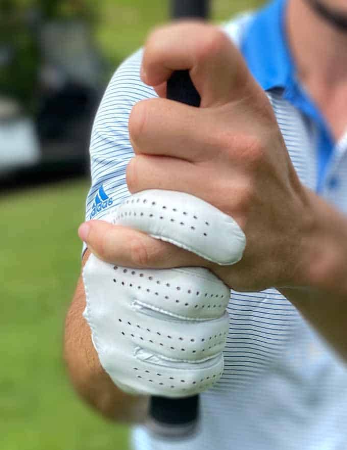 how to do interlock golf grip