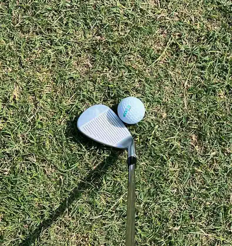chipping with 60-degree wedge